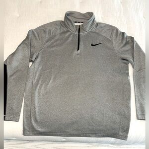 Men’s Nike Therma Fit sweatshirt size Large